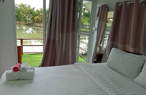San Sai House | บ้านพักริมทุ่งนา