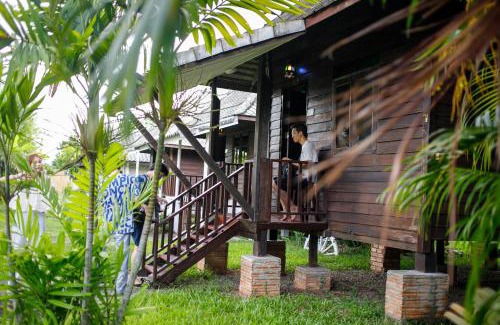 San Sai House | บ้านพักริมทุ่งนา