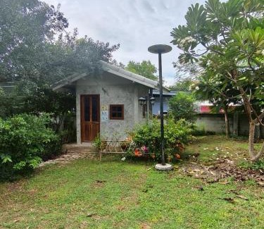 Uthai Thani House | พะแวงรีสอร์ท