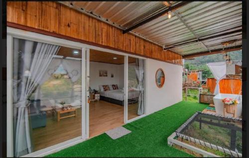 Pong Yaeng House | ภูแสงไฟ โฮมสเตย์