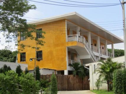 Chomphu Hotel | รีสอร์ทที่ลำปาง (Resort At Lampang)