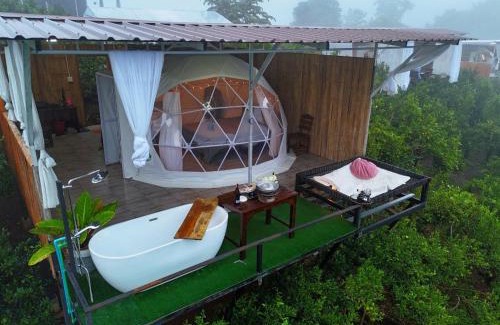 Mae Taeng House | สวนส้มลุงเก๊าโฮมสเตย์แม่แตง