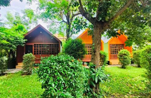 Sam Wa Tawan Ok Hotel | สวนไมตรีจิต รีสอร์ท