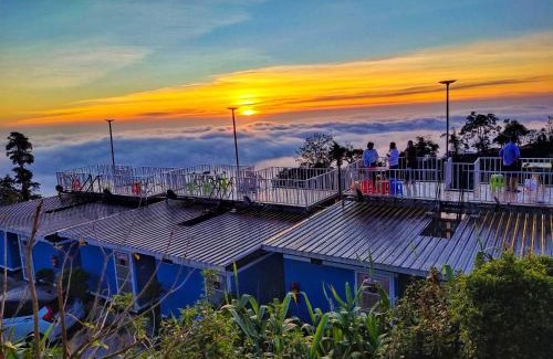 Phetchabun Resort | สเตชั่นภูทับเบิก-บ้านดาดฟ้าทะเลหมอก