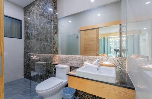 Hua Hin Villa | สุขใจพูลวิลลาหัวหิน วิลลาส่วนตัววิวทะเลใจกลางเมือง