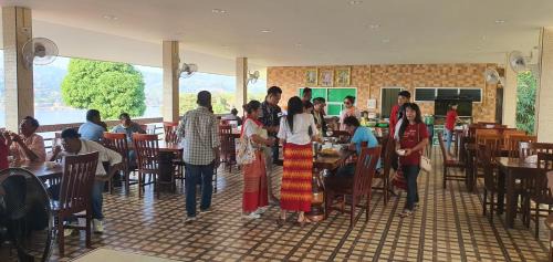 Sangkhla Buri Resort | สังขละการ์เด้นโฮม