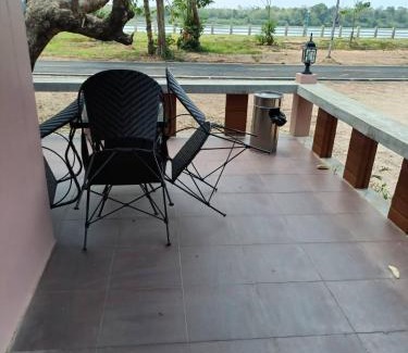 Nong Chaeng Resort | เดอะ มูนรีสอร์ท อุบลราชธานี