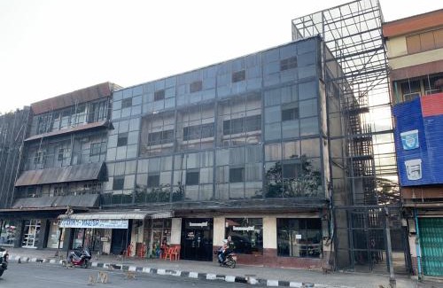 Lop Buri Hotel | โรงเเรมลพบุรีซิตี้ Lopburi City Hotel