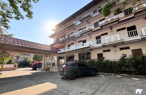 Sisaket Hotel | โรงแรมบ้านแก้ว เรือนขวัญ