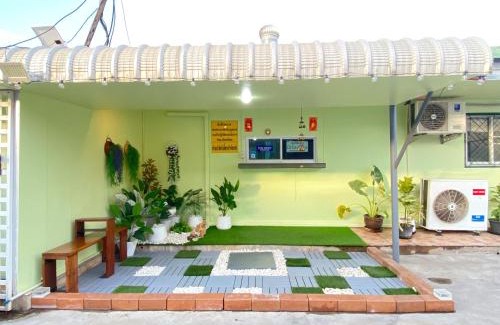 Maha Sarakham Hotel | โรงแรมวรัญญูเฮ้าส์ & รีสอร์ท