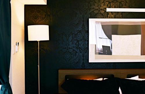 Kumoji Apartment | だるまマンション901