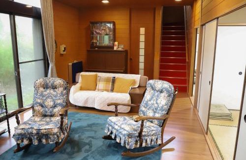 Kirishima House | ～みらい荘～ 天然温泉付き一日一組様限定の６４坪広々民泊別荘