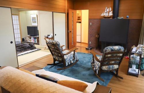 Kirishima House | ～みらい荘～ 天然温泉付き一日一組様限定の６４坪広々民泊別荘