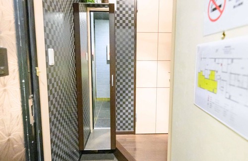 Chuo Apartment | アクセス&コスパ最高!徒歩 本町駅5分! 広々デザイナーズ1LDK、最大6人!902