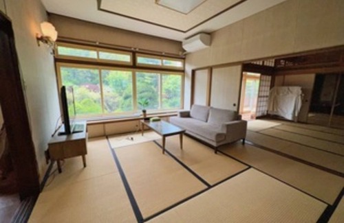 Toyohira Apartment | オールドガーデンハウス