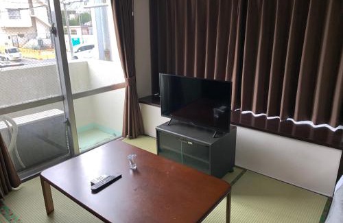 Gusukuma Apartment | コンドミニアムホテルリッカ in Gusukuma