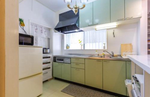 Naha City Centre Apartment | ハレアカラ - 4階建てプライベートマンション