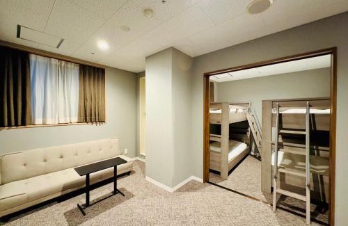 Nishinari House | バンデホテル in なんば