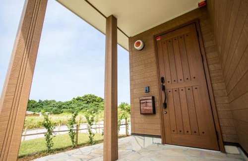 Miyakojima Apartment | ヴィラ・アカバナー A棟