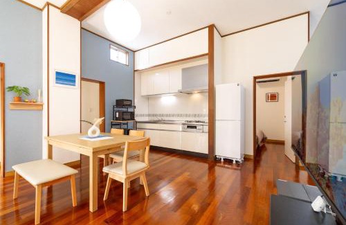 Taketomi-jima Taketomi-cho Apartment | 一棟貸しの宿 Kururi-Kuru 石垣島,くるりくる