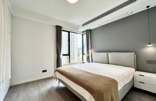 Huangpu Apartment | 上海外滩旁的二房公寓