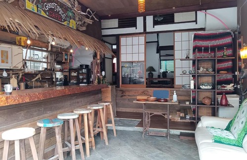 Shimoda Apartment | 下田市旧南豆