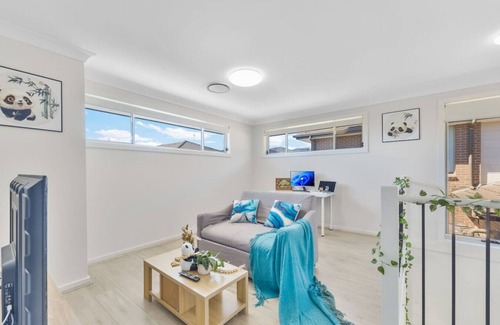 Leppington House | 功夫熊猫大house-Leppington市中心
