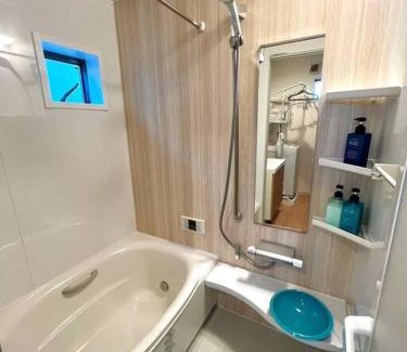 Adachi Apartment | 千住寿町2f 3f