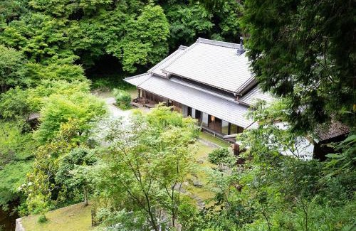 Uda Cabin | 古民家やまおか