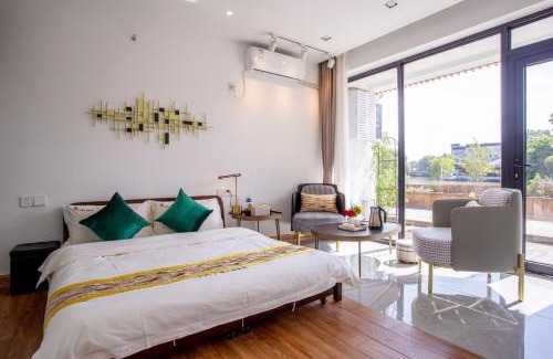 Wujiang Bed & Breakfast | 同里泊·晓烟河景民宿