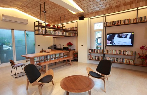 Hualien City Centre Bed & Breakfast | 坡岸邊民宿