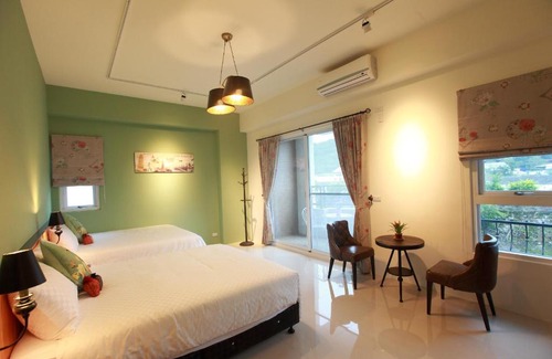 Hualien City Centre Bed & Breakfast | 坡岸邊民宿