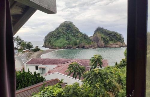 Nishina Cabin | 堂ヶ島ランドホピア Dogashima Land Hopia