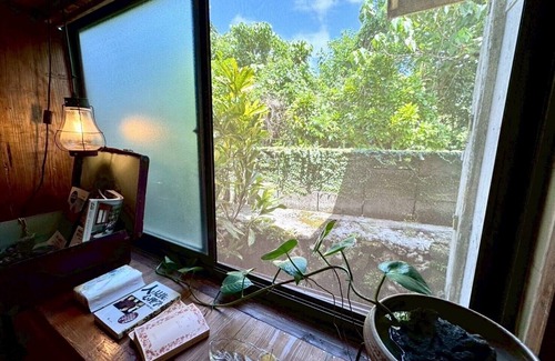 Kikai Island Villa | 【大人数で泊まれる一棟貸し】なかまあじーんやー(手久津久)【海近くの素敵な島暮らし体験】