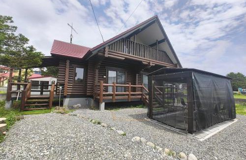 Shiraoi House | 天然温泉付ログハウス ヴィレッジR 4名様まで同一料金 屋根付bbq設備あり