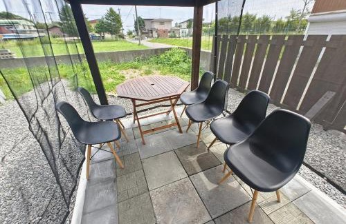 Shiraoi House | 天然温泉付ログハウス ヴィレッジR 4名様まで同一料金 屋根付bbq設備あり