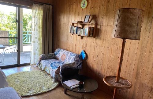 Iriomote-jima Taketomi-cho House | 小浜島カーリー商會