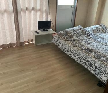 Kurosaki Apartment | 山下ビルA