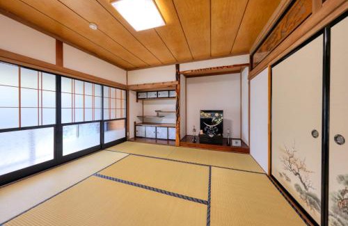 Shirasu House | 山高 さくらの里【English support available】