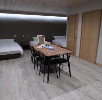Miyakojima Apartment | 最高の夏にするための特別割引 海外のようなロケーションのコンテナ型ホテル