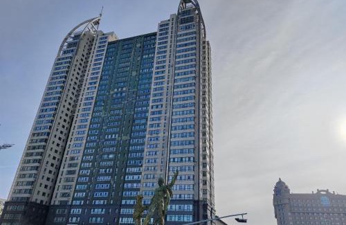 Dao Li Apartment | 比邻中央大街江景公寓 楼下松花江 索道 地铁 防洪纪念塔