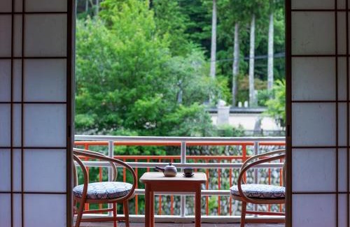 Tenkawa Hotel | 洞川温泉湯宿丸文