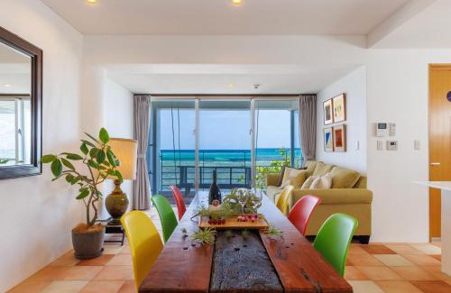 Tancha Resort | 海まで徒歩1分 沖縄でも珍しい絶景ホテル 贅沢プライベートビーチ付き ビーチルーム