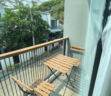 Chang Phueak Villa | 清迈宁曼路附近四卧轻奢泳池别墅 打车10分钟到古城