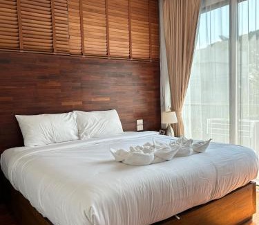 Chang Phueak Villa | 清迈宁曼路附近四卧轻奢泳池别墅 打车10分钟到古城