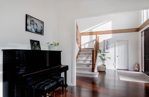 Oakridge Villa | 温西区豪华别墅附有按摩浴缸钢琴,接近机场downtown