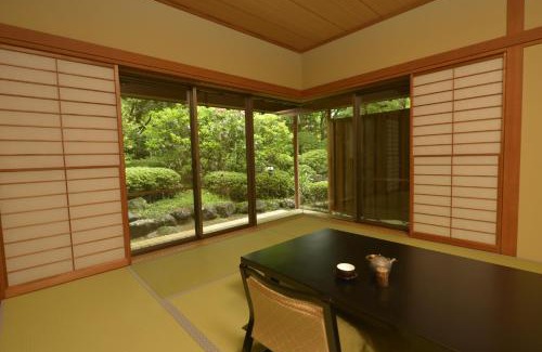 Atami Apartment | 熱海慧薗貸し切り
