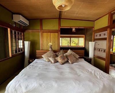 Amami Villa | 繁華街まで徒歩10分の好立地 観光や食事を楽しむことができます