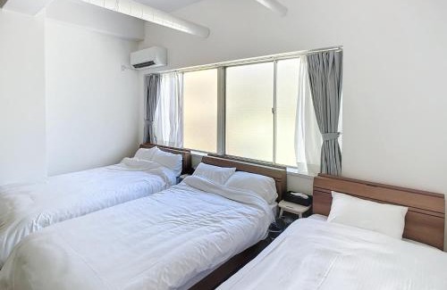 Naka Ward Apartment | 肴町街舎Hotel & Art
