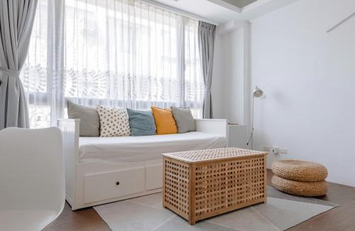 Hualien City Centre House | 藍色知更鳥旅宿